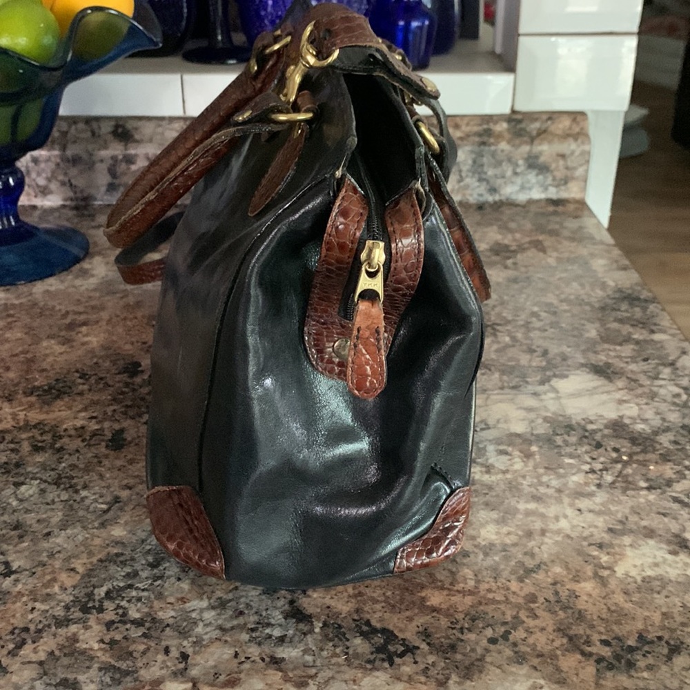 Vintage Brahmin Leather Crossbody/Satchel - Picture 4 of 13